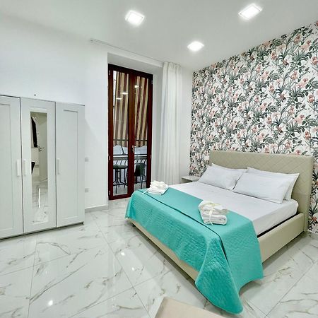 Virgy House Bed & Breakfast Naples Exterior photo